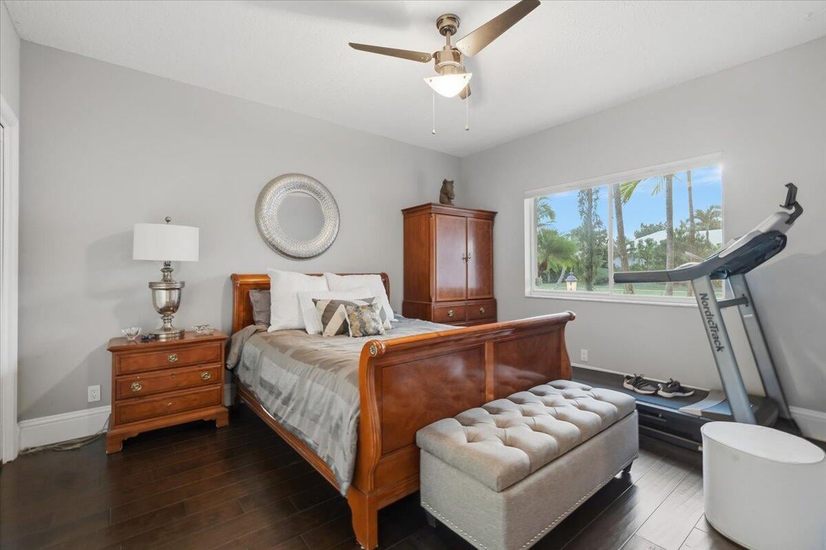 Residence photo 32