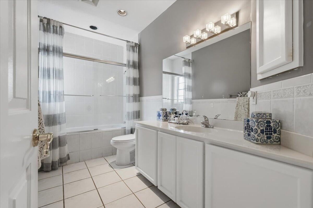 Residence photo 33