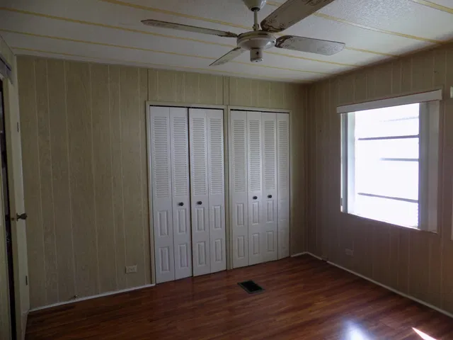 Residence photo 8