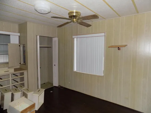 Residence photo 12