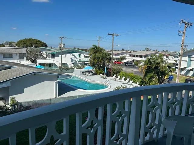 Unit 216 photo 3