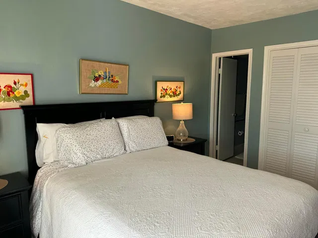 Unit 216 photo 23