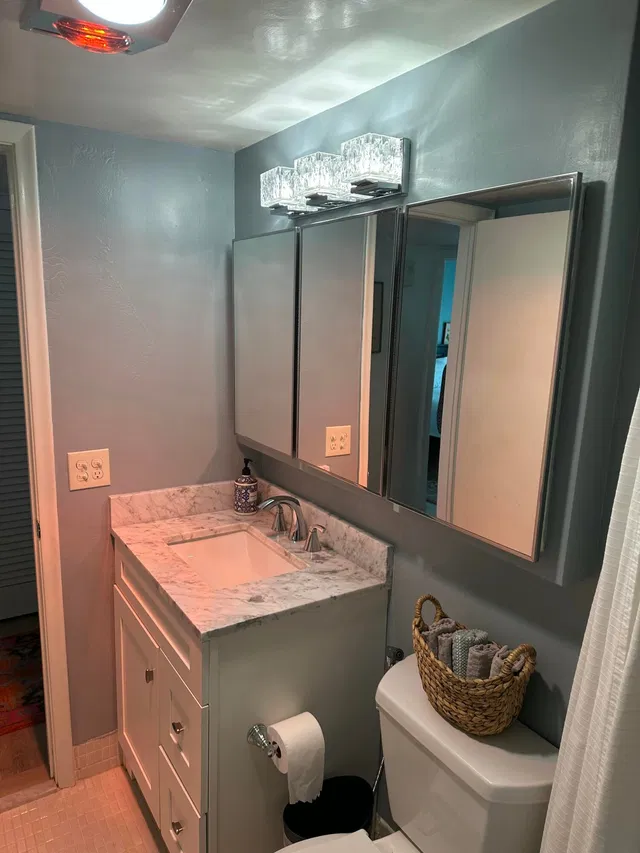 Unit 216 photo 31