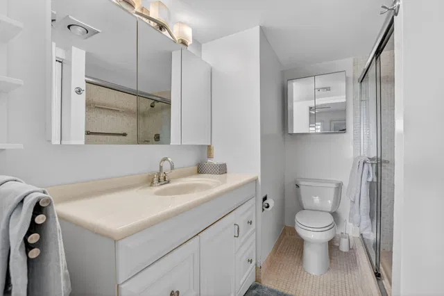 Residence photo 15