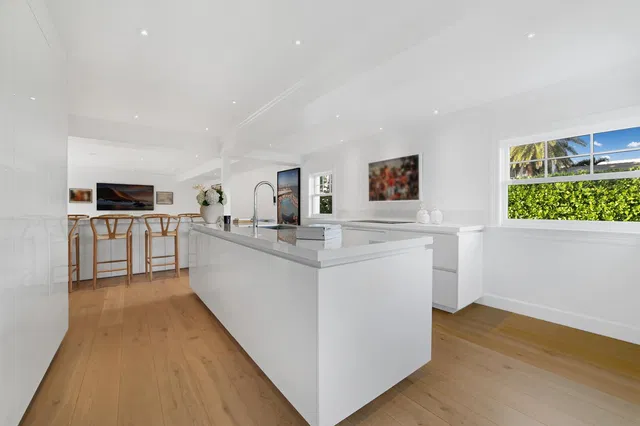 SoSo West Palm Beach Residence photo 15