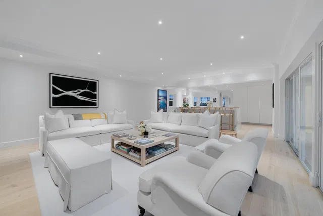 SoSo West Palm Beach Residence photo 18