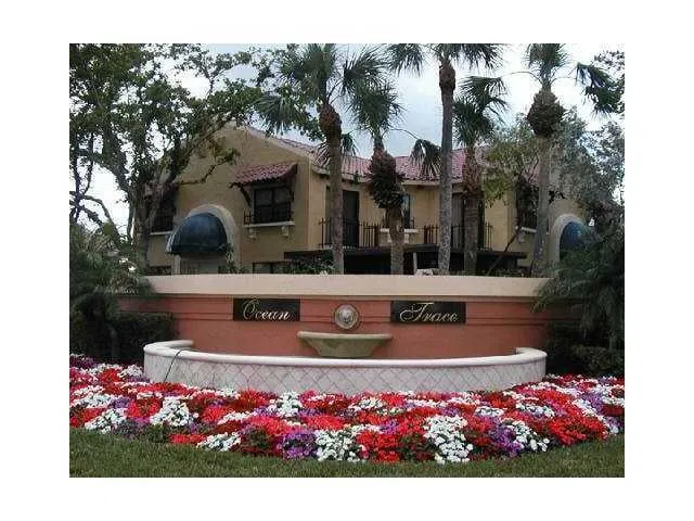 Residence photo 18