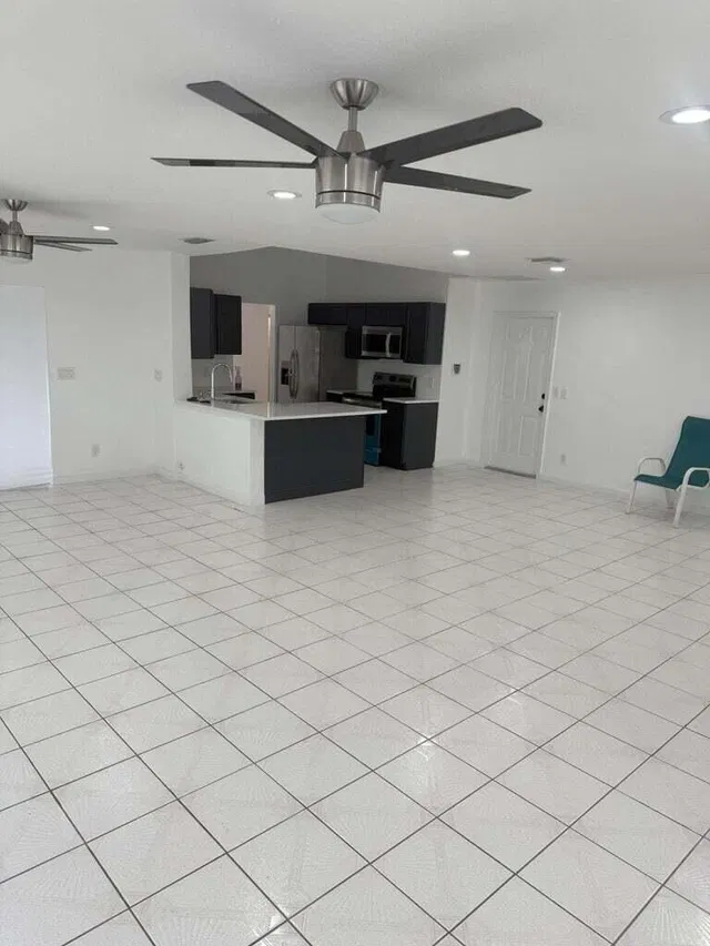 West Palm Beach Residence photo 5