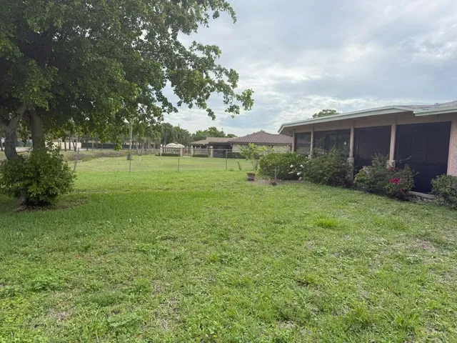 West Palm Beach Residence photo 24