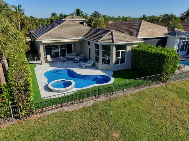 Mirasol Country Club Residence photo 88