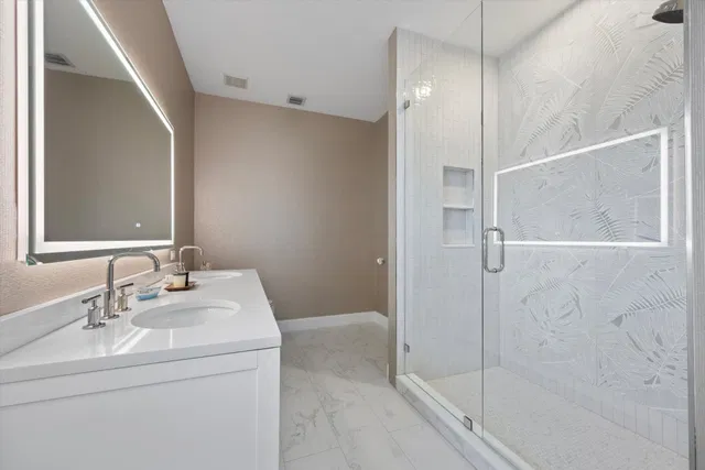 Paddock Park Residence photo 36