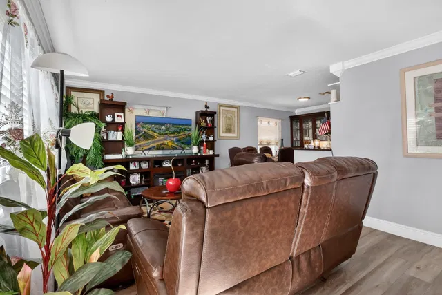 West Palm Beach Residence photo 7