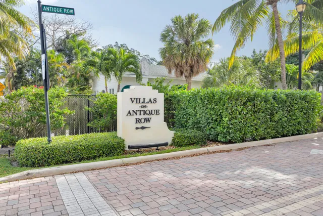Villas on Antique Row Unit 200 photo 22