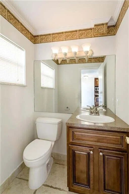  Unit 2060 photo 9
