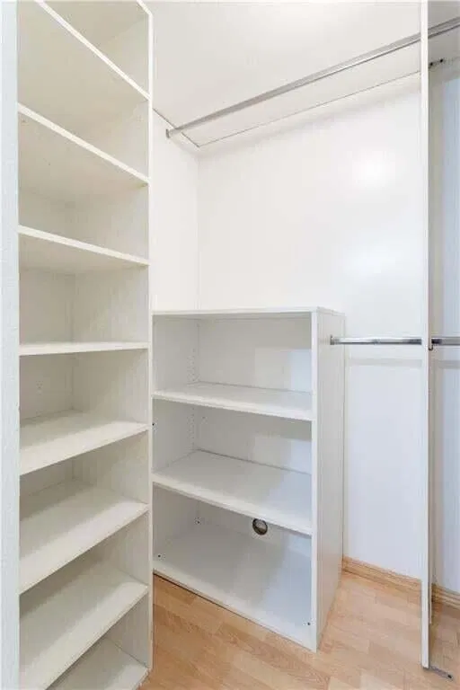  Unit 2060 photo 14