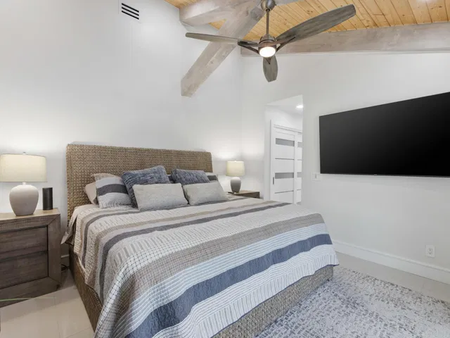 Residence photo 22