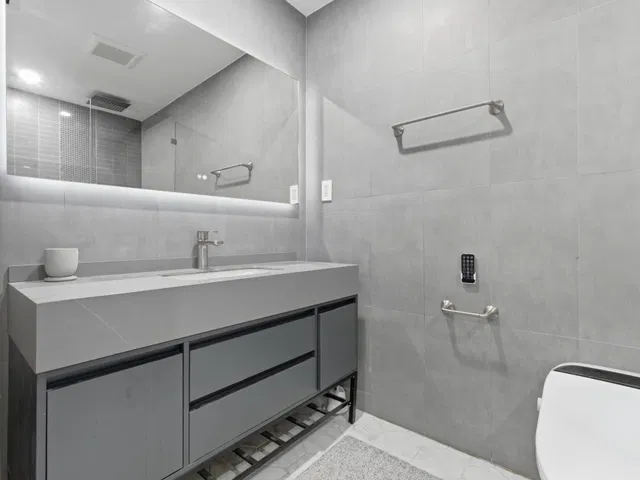 Residence photo 33