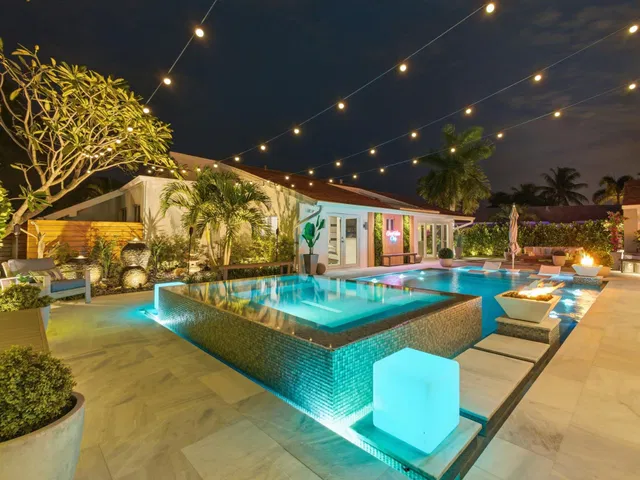 Residence photo 62
