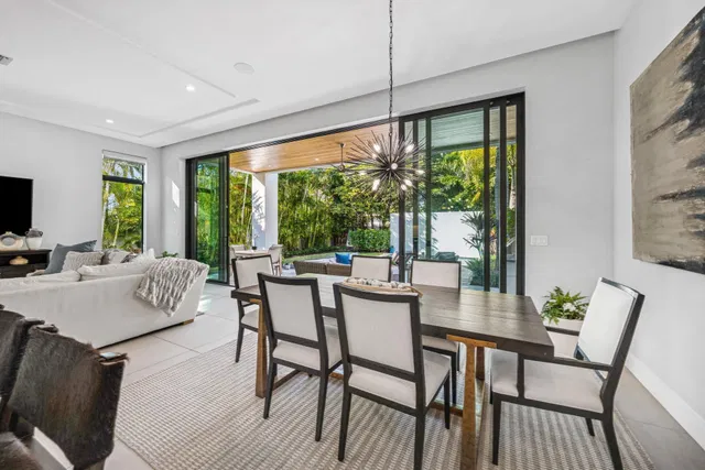 Palm Trail Delray Beach Residence photo 8