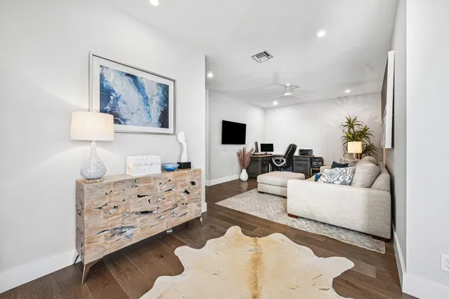 Palm Trail Delray Beach Residence photo 17