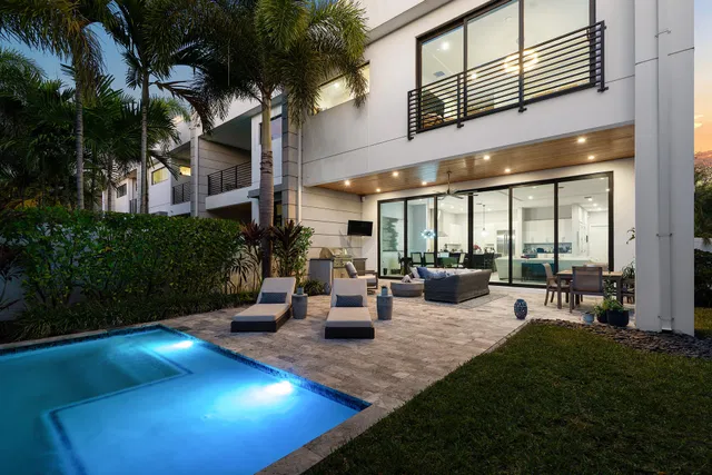 Palm Trail Delray Beach Residence photo 47