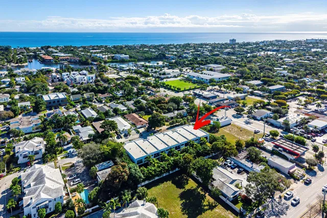Palm Trail Delray Beach Residence photo 57