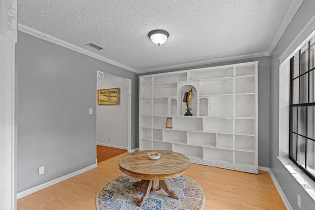 Residence photo 9