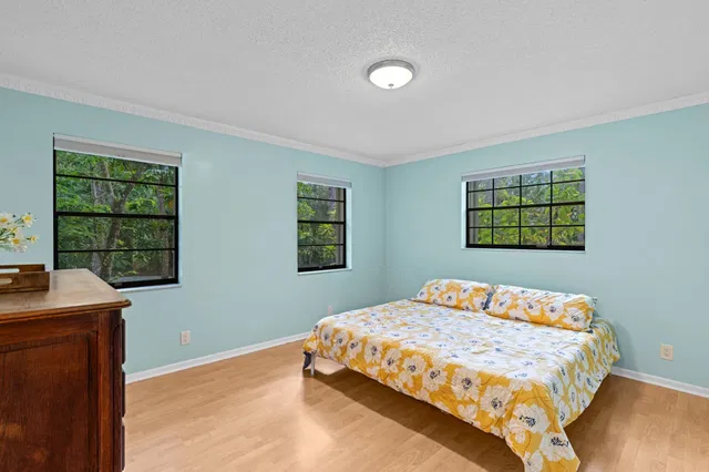 Residence photo 24