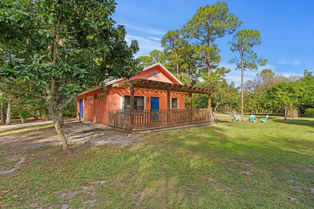 Residence photo 31