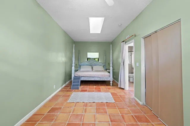 Residence photo 37