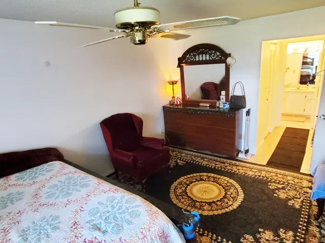 Residence photo 19