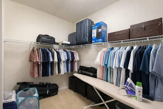 Residence photo 18