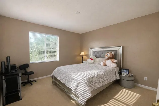 Residence photo 20