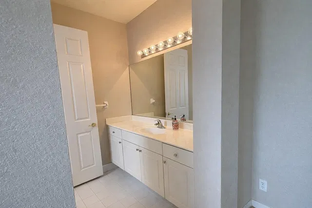 Residence photo 37