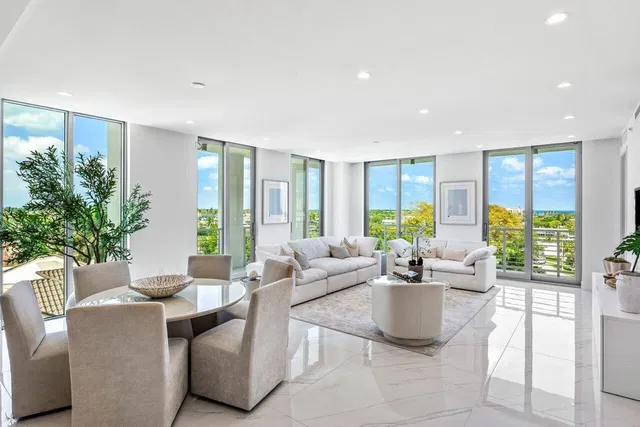 Royal Palm Residences Boca Raton Unit 601 photo 4