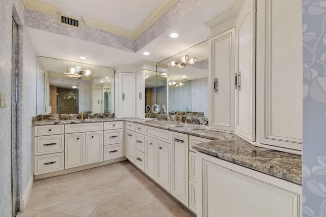 Eastpointe Singer Island Unit 22i photo 20