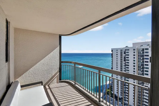 Eastpointe Singer Island Unit 22i photo 22