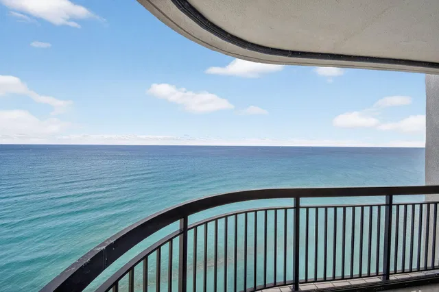 Eastpointe Singer Island Unit 22i photo 31