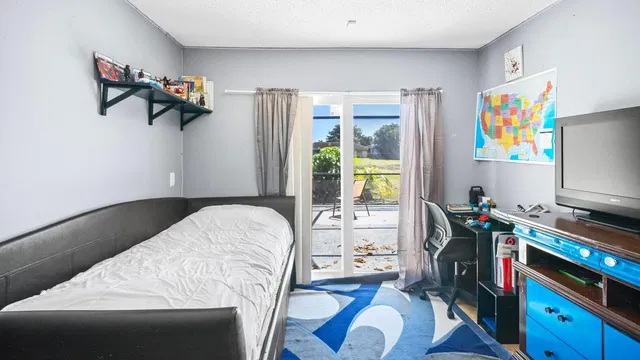  Residence photo 12