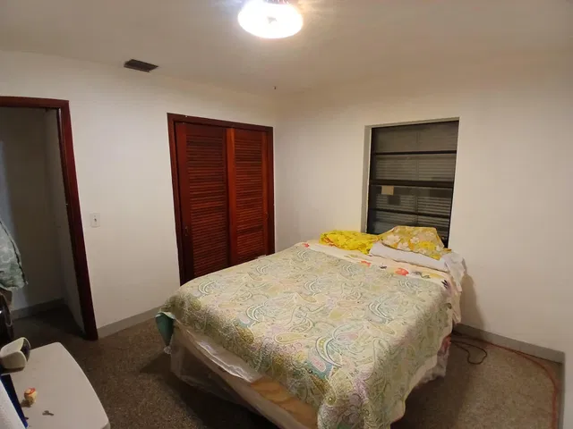 Residence photo 6