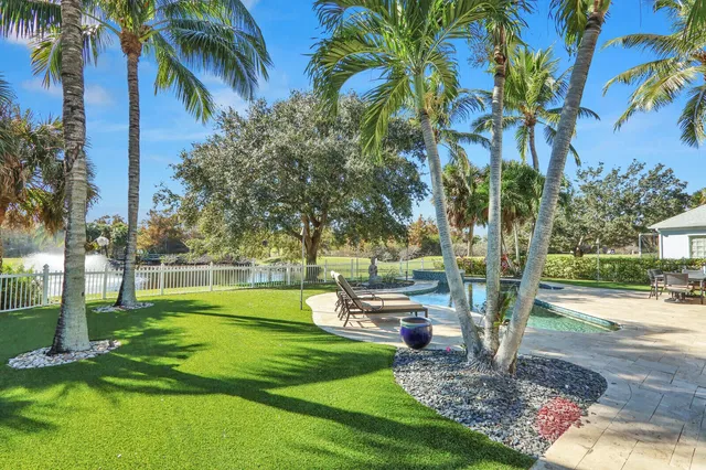 Island at Abacoa Residence photo 36
