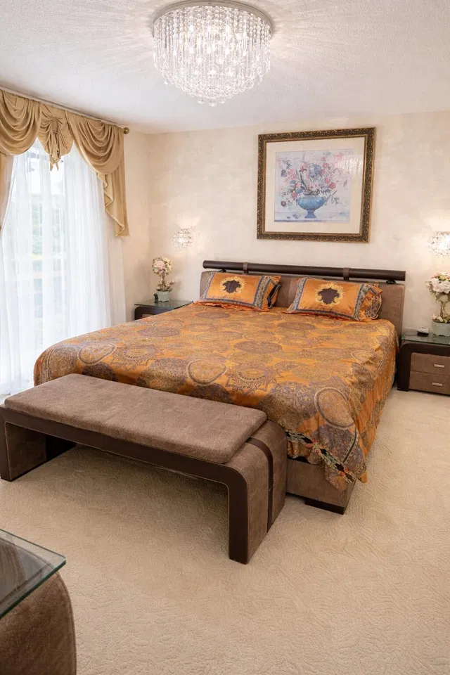 Unit 208 photo 6