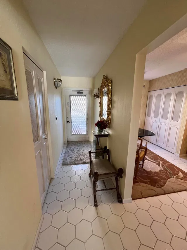 Unit 208 photo 24