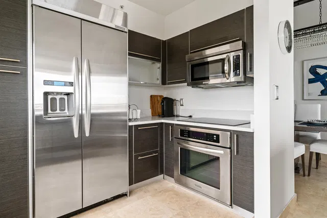 CityPlace South Tower Unit 1401 photo 8