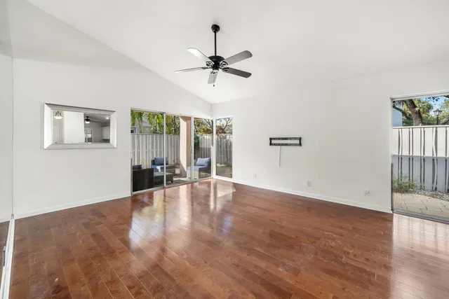 PGA National Palm Beach Gardens Residence photo 11