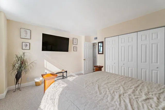 Aquarius Condominium Unit 907 photo 32
