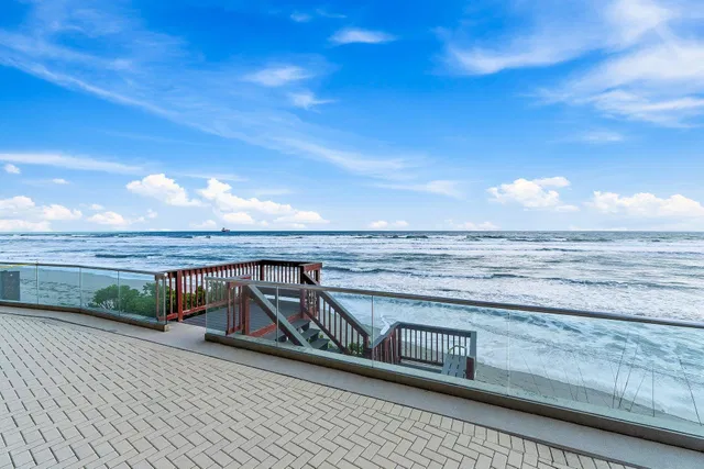 Aquarius Condominium Unit 907 photo 36