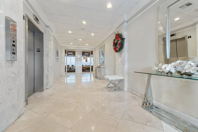 Aquarius Condominium Unit 907 photo 62