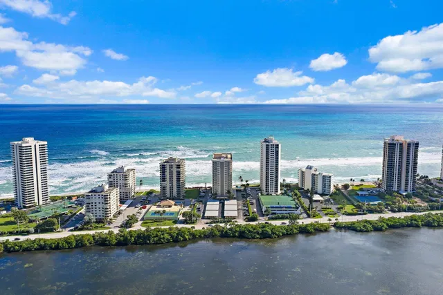 Aquarius Condominium Unit 907 photo 68