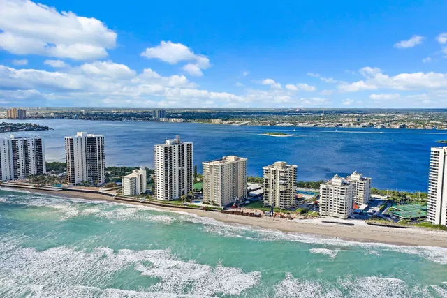 Aquarius Condominium Unit 907 photo 72